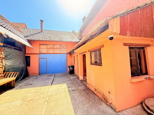 Maison 7 pièces 140m2 avec grange . - 3