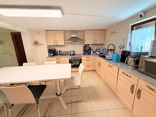 Maison 7 pièces 140m2 avec grange . - 2