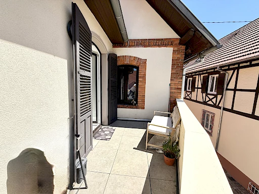 Superbe appartement 4 pièces lumineux de 92,7 m2 + parkings