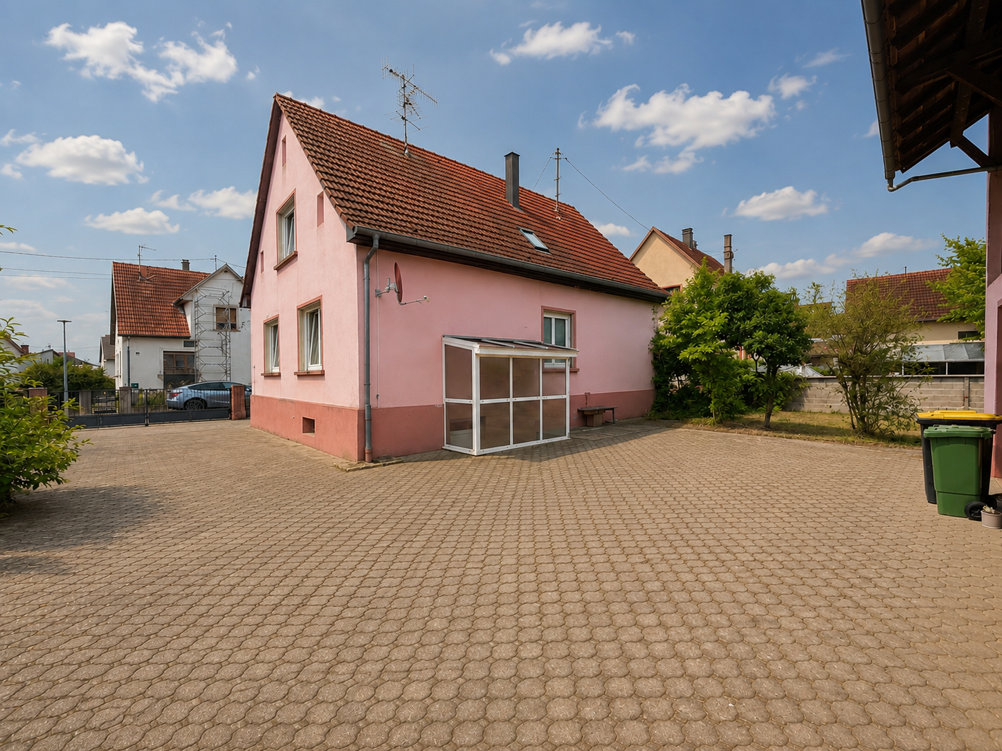 A saisir Maison 5 pièces 133m2 sur 6,2 ares avec dépendance