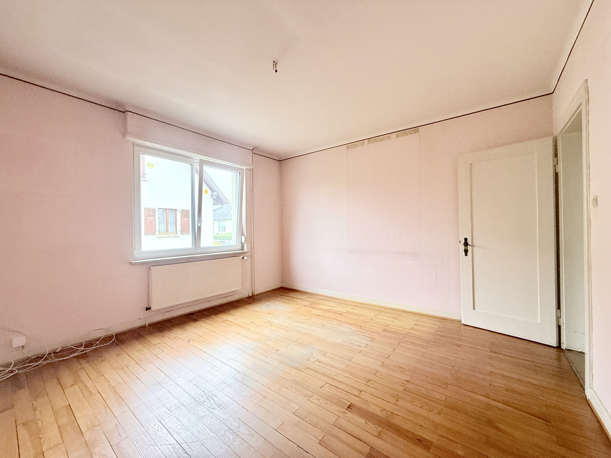 A saisir Maison 5 pièces 133m2 sur 6,2 ares avec dépendance