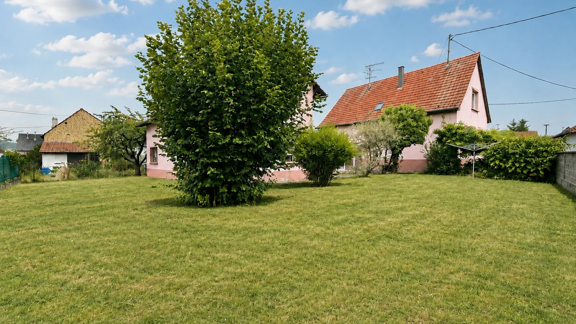 A saisir Maison 5 pièces 133m2 sur 6,2 ares avec dépendance
