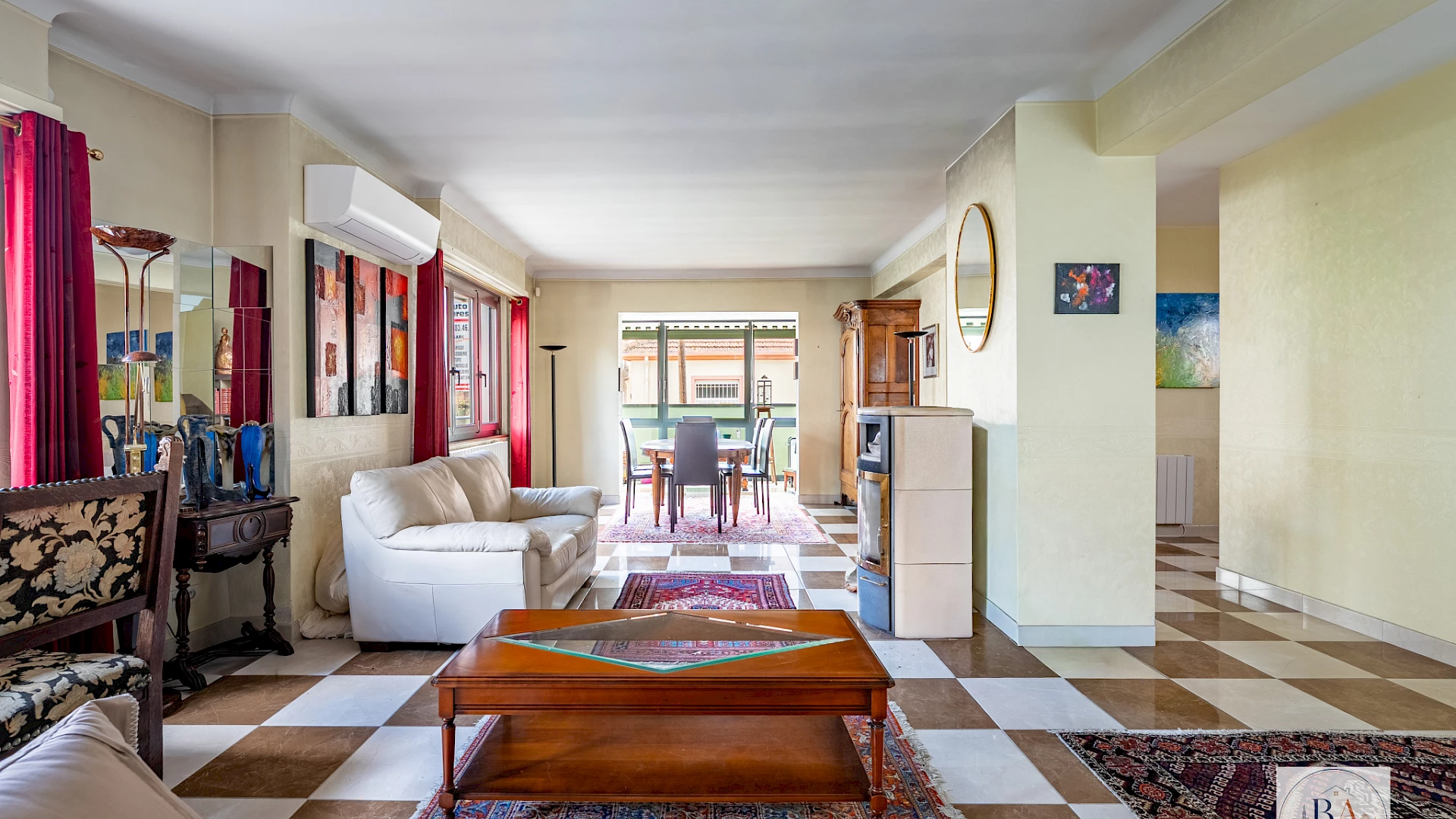 Maison de caractère 158M2 + Cour + Garage
