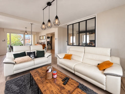 HAGUENAU, À SAISIR, APPARTEMENT 4-5 PIÈCES DE 97 M2 AVEC TERRASSE ET GARAGE