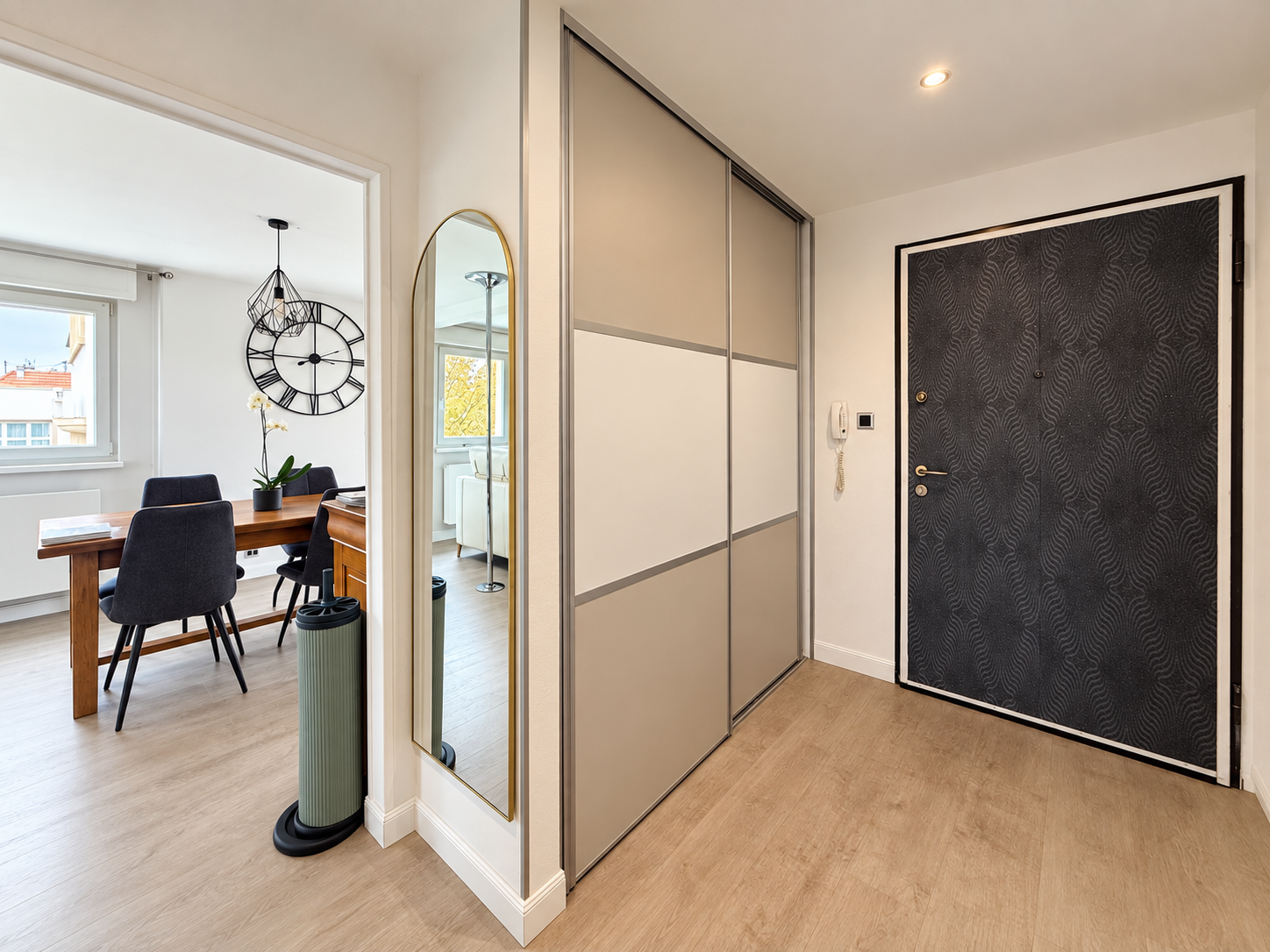 HAGUENAU, À SAISIR, APPARTEMENT 4-5 PIÈCES DE 97 M2 AVEC TERRASSE ET GARAGE